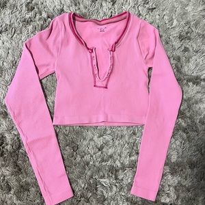 NWOT Urban Outfitters Go For Gold Seamless along Sleeve Top